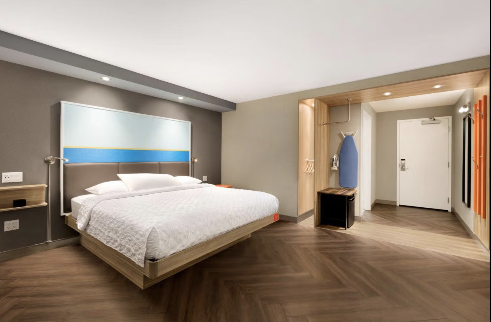 TRU by Hilton Single Room