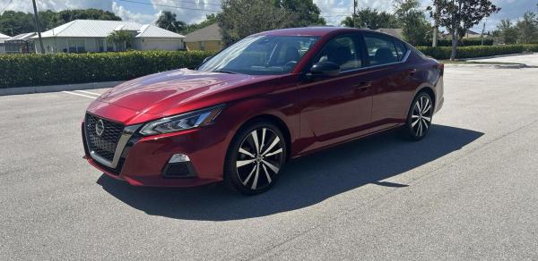 Nissan Altima 2021
